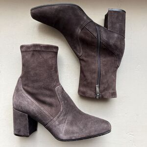 Aquatalia Drusilla Brown Suede Sock Classic Ankle Bootie Side Zip Women 9 155075